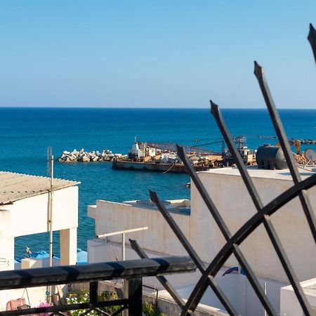 Lovely Sea View Apartment At The Heart Of The Town Ierápetra エクステリア 写真